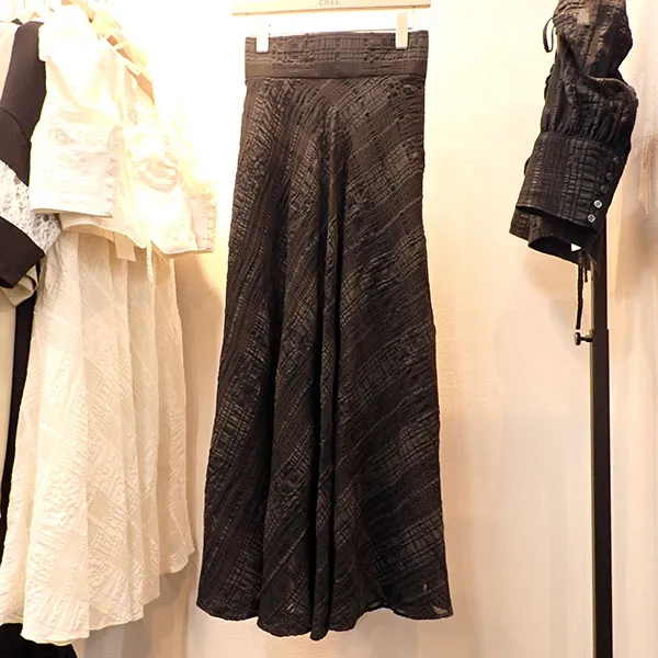 入荷予定コエル