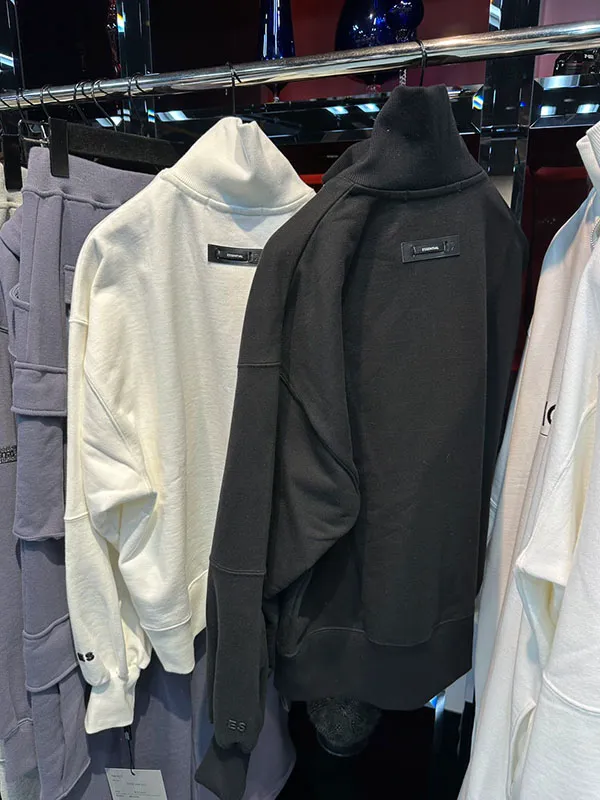 入荷予定エッセンシャル
